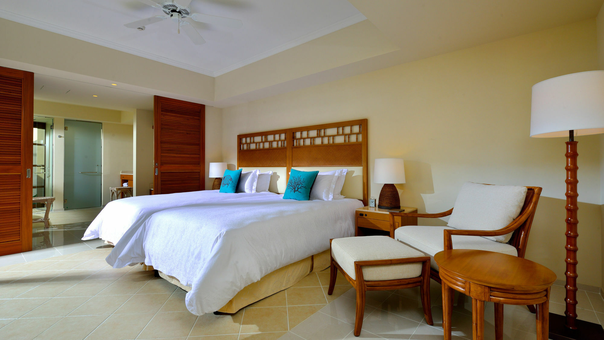 The Uza Terrace Beach Club Villas Yomitan Esterno foto